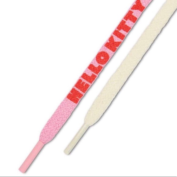 NWOB CONVERSE X HELLO KITTY 1 STAR SUEDE WOMEN SIZE 11 - Picture 4 of 8